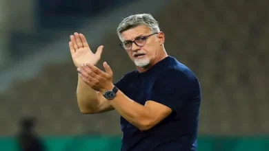 النادي الأهلي يعلن تجديد عقد مدربه بيتسو موسيماني حتى 2025