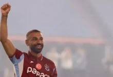 النادي الأهلي يعلن تجديد عقد مدربه ريكاردو سواريش حتى 2025