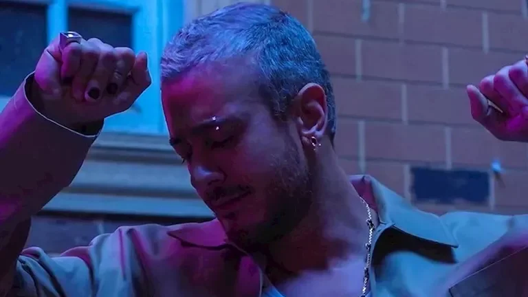انهيار سعد لمجرد في محبسه وأزمة بوستر مهرجان القاهرة السينمائي الـ47