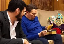 باسم سمرة يشارك صورة نادرة مع عادل إمام ويعبر عن حبه وتقديره له