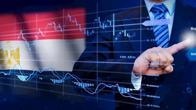 تراجع أسعار النفط مع زيادة مخزونات الخام الأمريكية بنسبة 3.3 مليون برميل