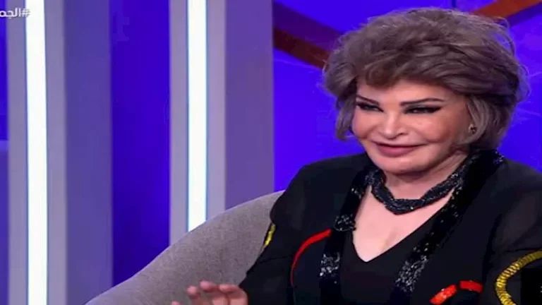 صفية العمري تكشف عن تهديدات بالقتل والخطف خلال طفولتها وظروفها النفسية في "ليالي الحلمية"