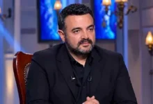 عمرو محمود ياسين ينشر فيديو لوالده الراحل للرد على شائعات تخليه عنه قبل وفاته