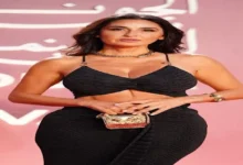 فاطمة ناصر تتألق بإطلالة سوداء جذابة في مهرجان الجونة السينمائي