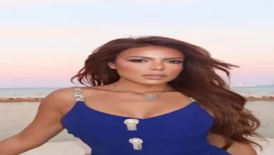 نيكول سابا تتألق بإطلالة جريئة في "هوت شورت" عبر إنستجرام