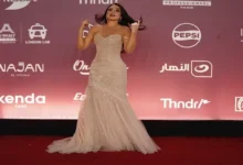 هيا مرعشلي تتألق بفستان نيود من تصميم جورج حبيقة في مهرجان الجونة بسعر 30 ألف يورو