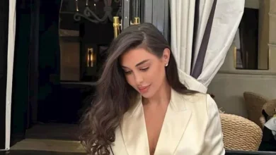 ياسمين صبري تتألق بإطلالة أنيقة في باريس وتستعد لعرض فيلم "مطلوب عائليًا" في 7 أكتوبر